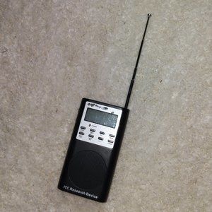 P-SB7 "Spirit Box" Sweep Radio